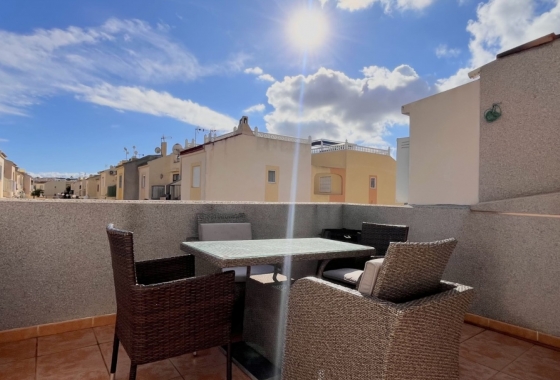 Resale - House - Torrevieja - La Siesta - El Salado -  Torreta