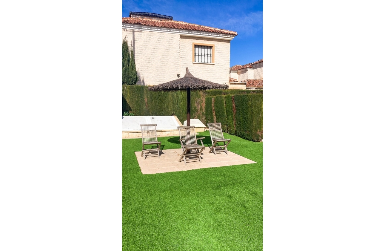 Resale - Villa - Guardamar del Segura - El Raso