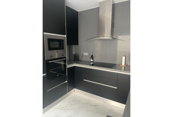 Resale - Villa - Villamartin