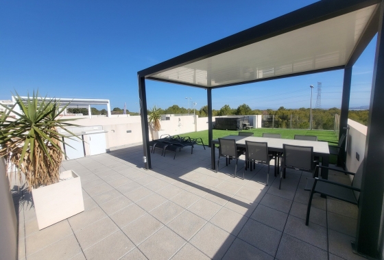 Resale - Villa - Villamartin