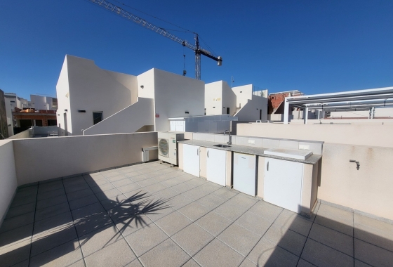Resale - Villa - Villamartin