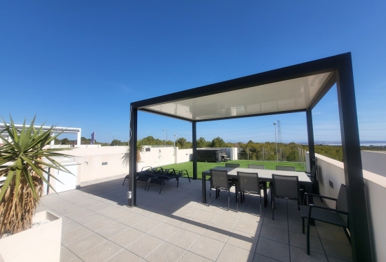 Resale - Villa - Villamartin