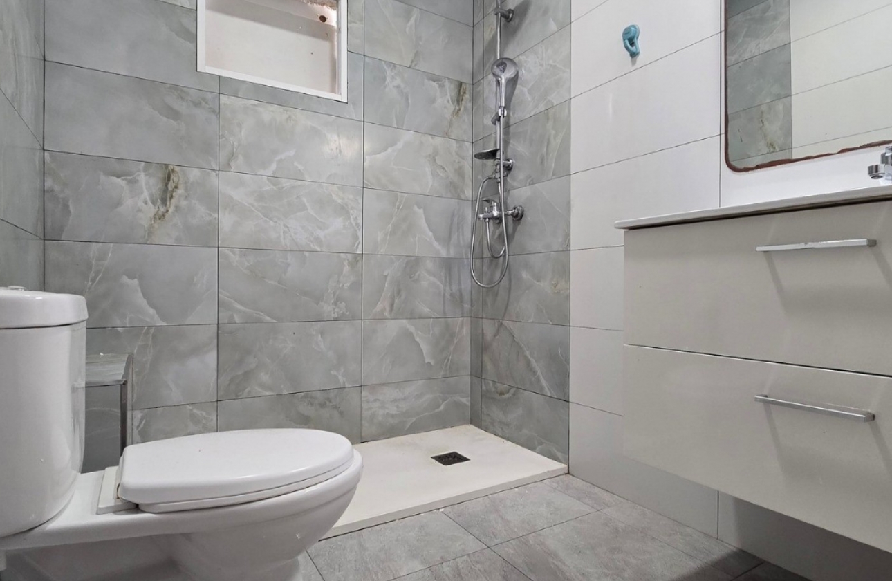 Resale - Villa - Torrevieja - El Chaparal