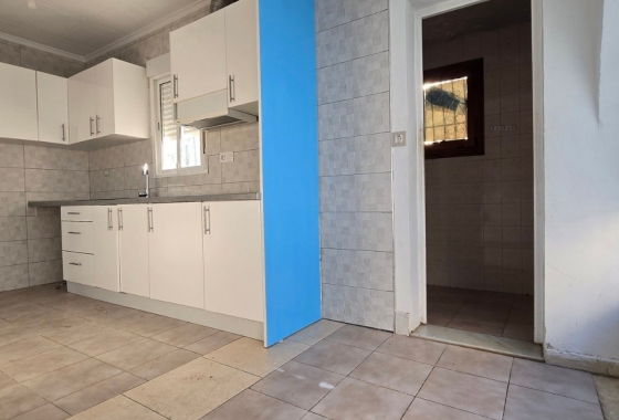 Resale - Villa - Torrevieja - El Chaparal