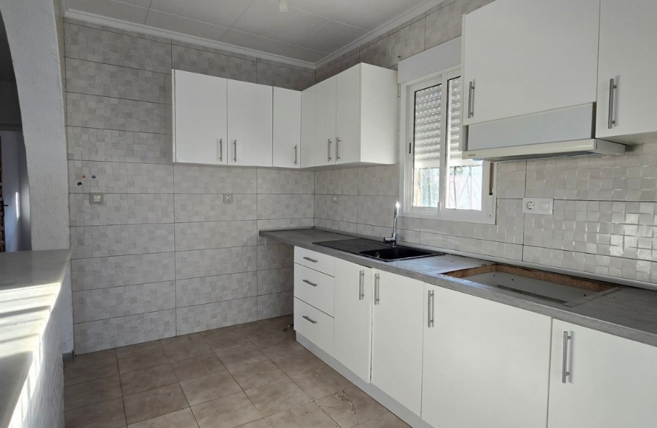 Resale - Villa - Torrevieja - El Chaparal