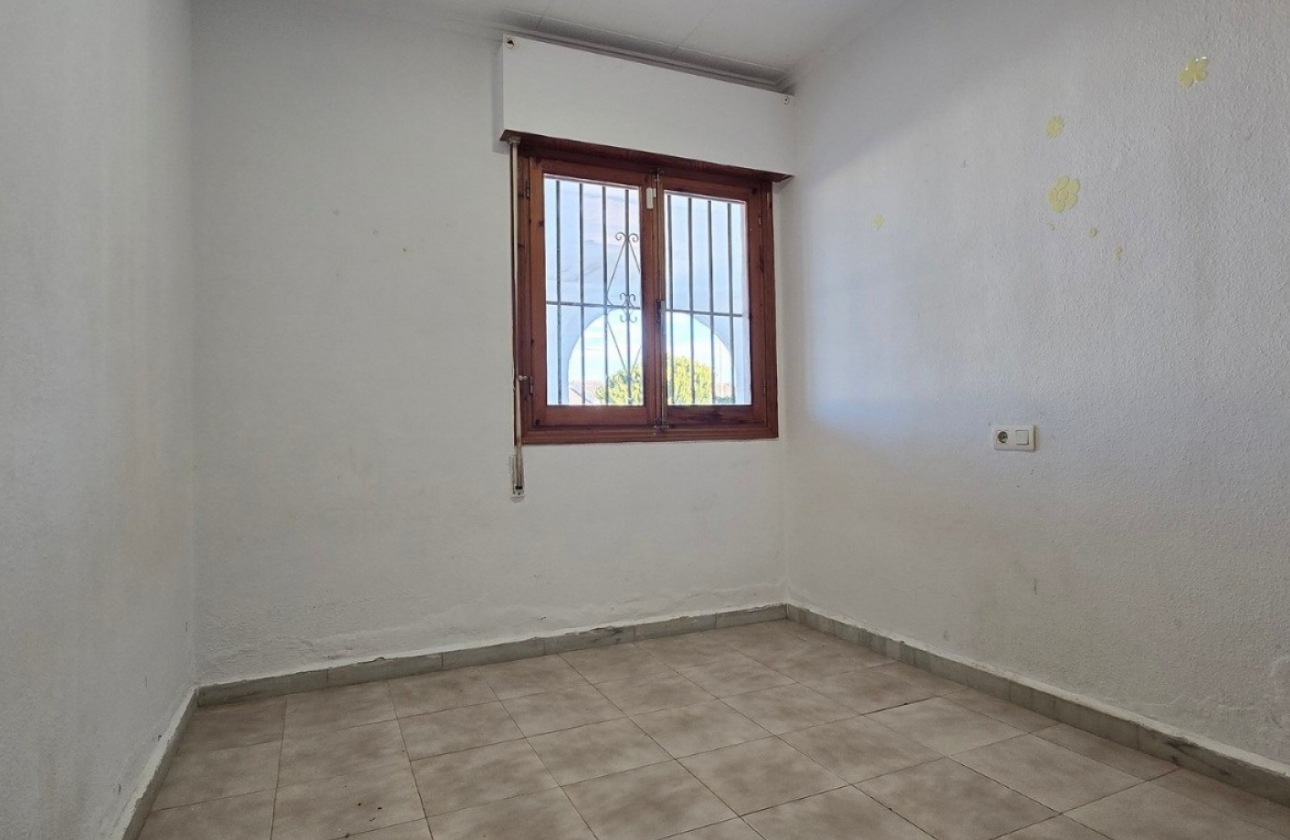 Resale - Villa - Torrevieja - El Chaparal