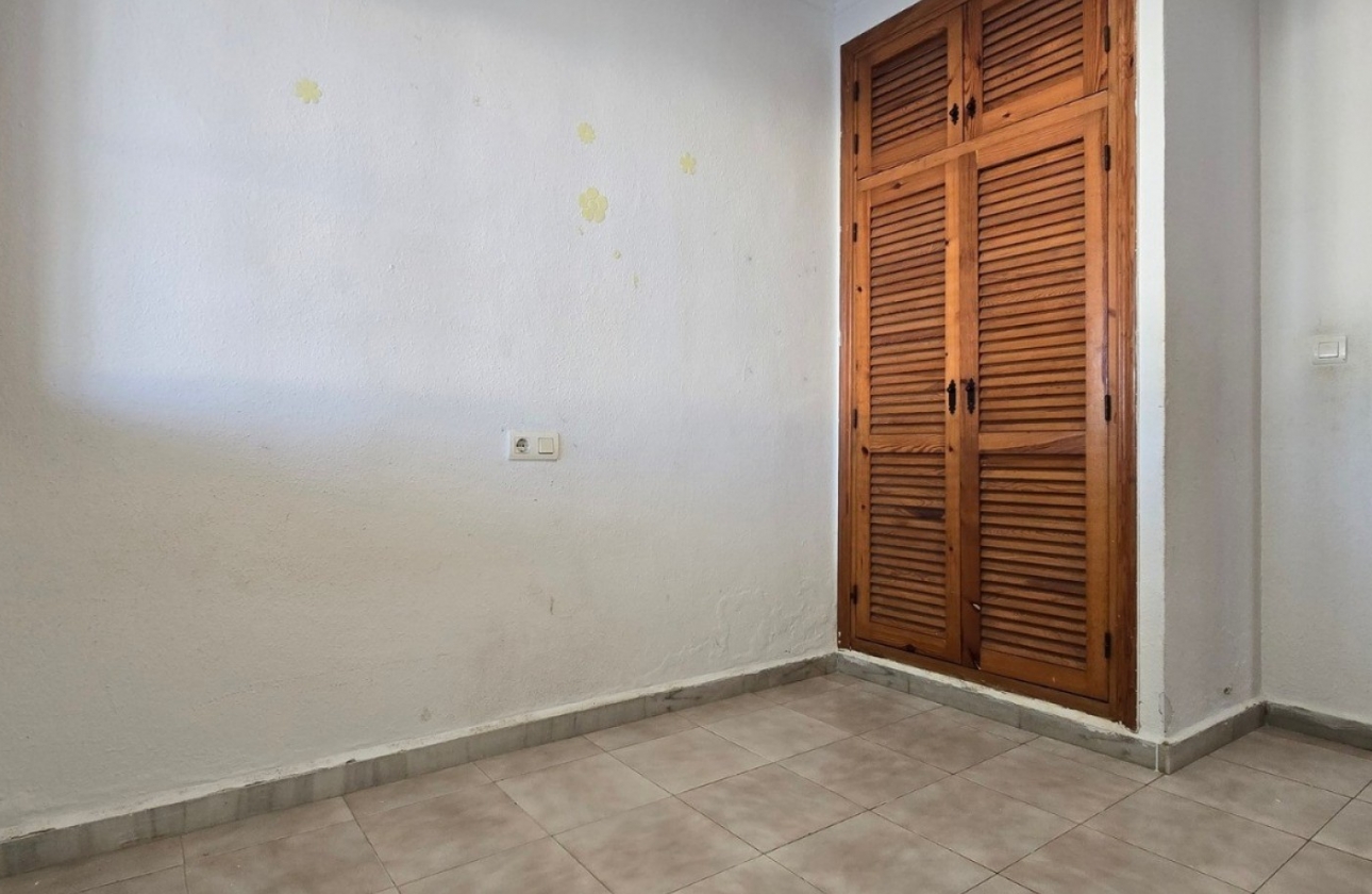 Resale - Villa - Torrevieja - El Chaparal