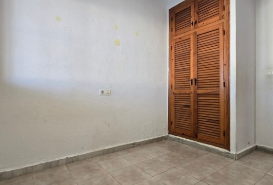 Resale - Villa - Torrevieja - El Chaparal