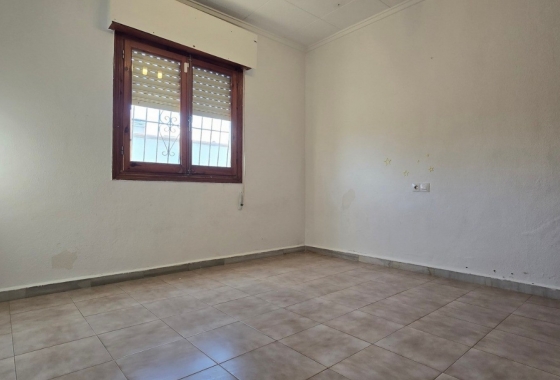 Resale - Villa - Torrevieja - El Chaparal