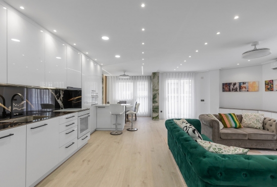 Resale - Apartment / flat - Los Montesinos