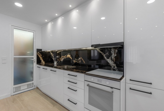 Resale - Apartment / flat - Los Montesinos