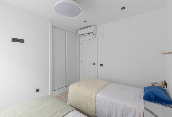 Resale - Apartment / flat - Los Montesinos