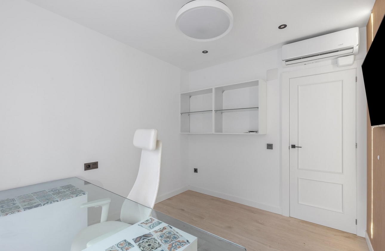 Resale - Apartment / flat - Los Montesinos