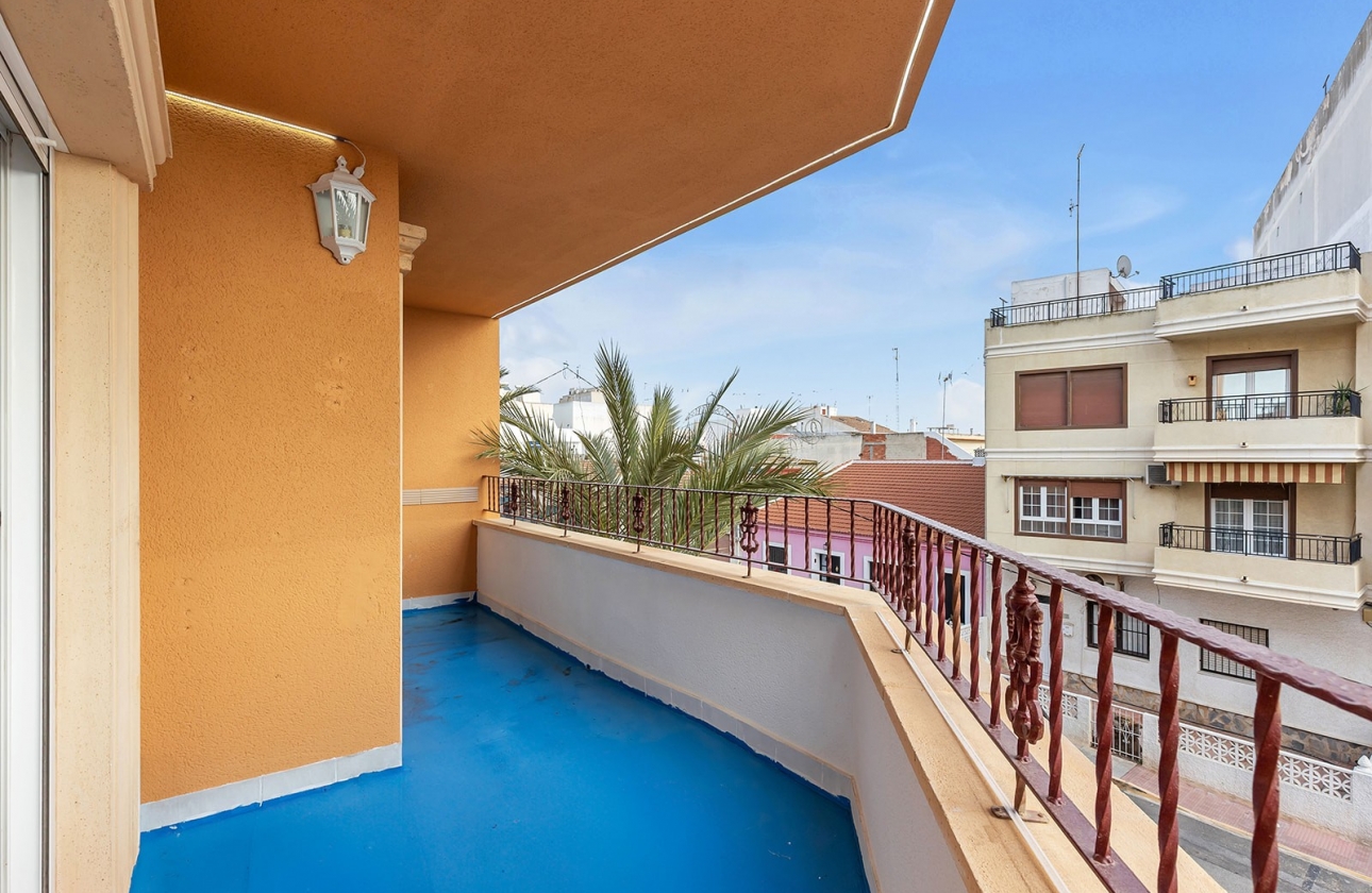 Resale - Apartment / flat - Los Montesinos