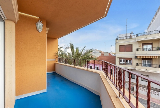 Resale - Apartment / flat - Los Montesinos