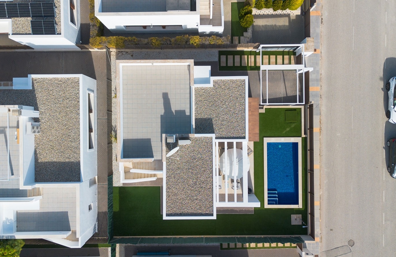 Resale - Villa - Orihuela Costa - Vistabella Golf