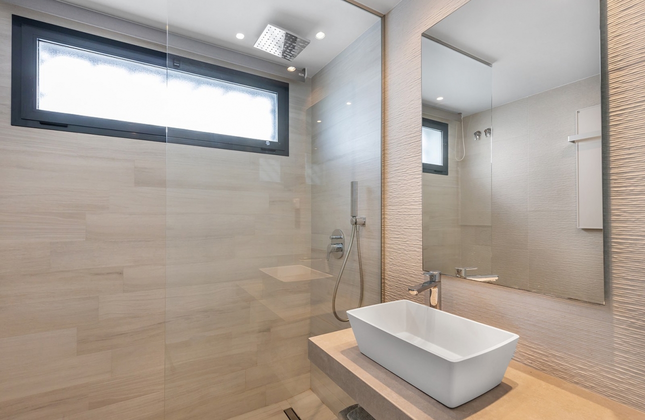 Resale - Apartment / flat - Punta Prima