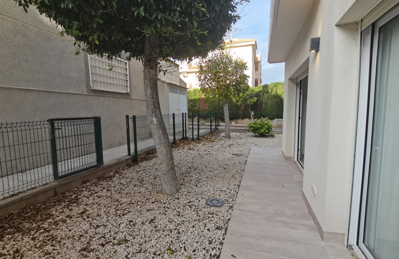 Obra nueva - Ground floor apartment - Torrevieja