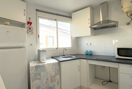 Resale - Apartment / flat - Torrevieja - Playa Los Naufragos