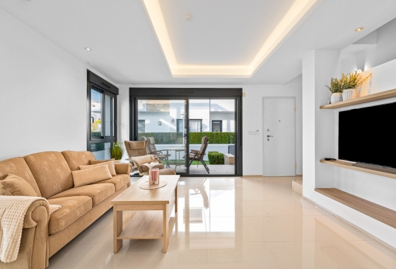 Revente - Villa - Ciudad Quesada - Lo Marabú