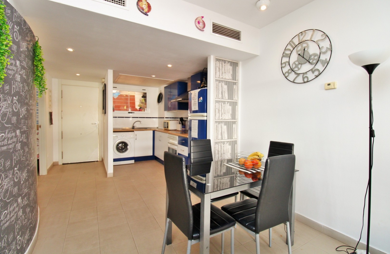 Reventa - Apartamento / piso - Playa Flamenca