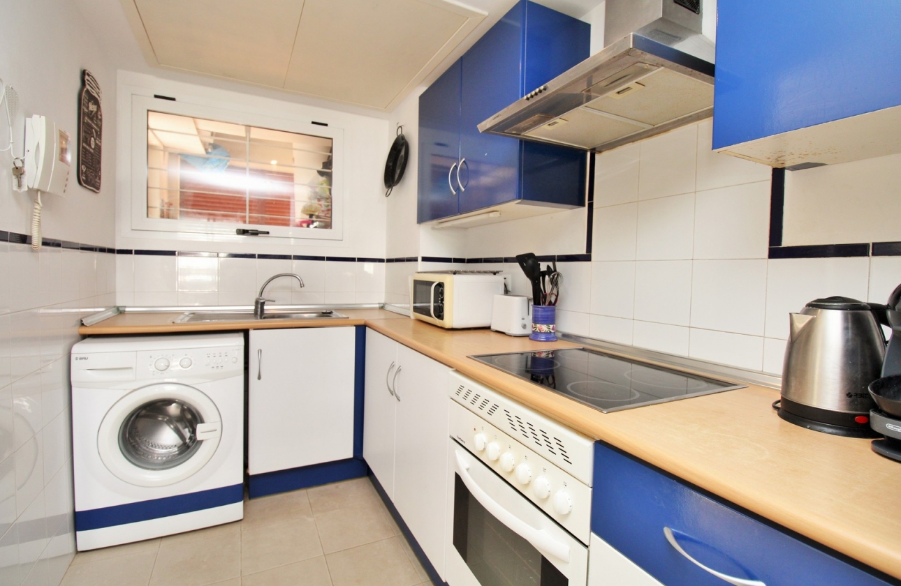 Reventa - Apartamento / piso - Playa Flamenca