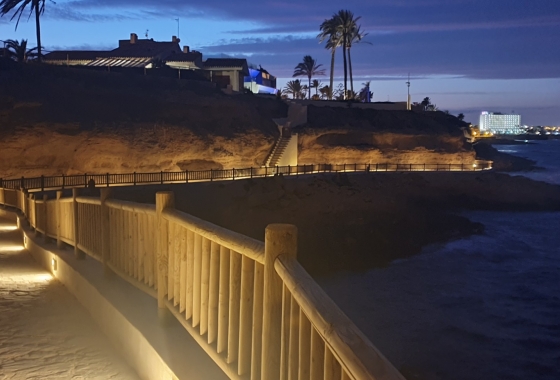 Reventa - Apartamento / piso - Playa Flamenca