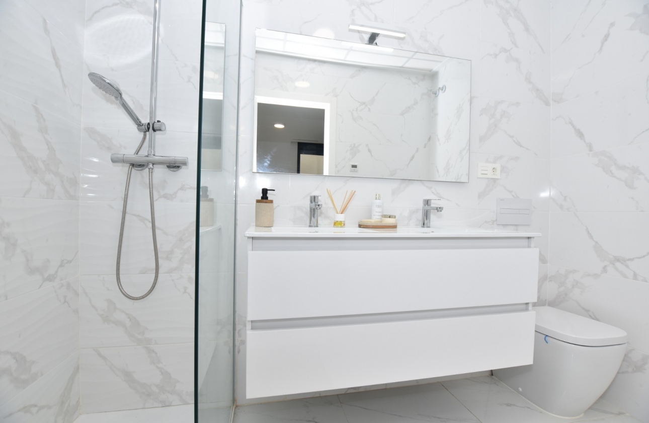 Reventa - Villa - Los Montesinos