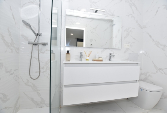 Reventa - Villa - Los Montesinos