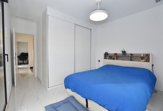 Reventa - Villa - Los Montesinos