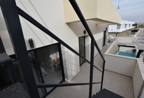 Reventa - Villa - Los Montesinos