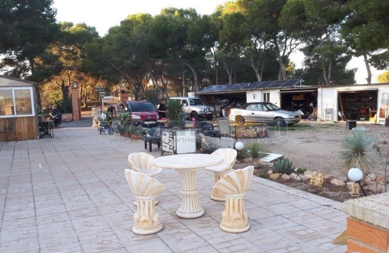 Reventa - Villa - Torrevieja - Los Balcones