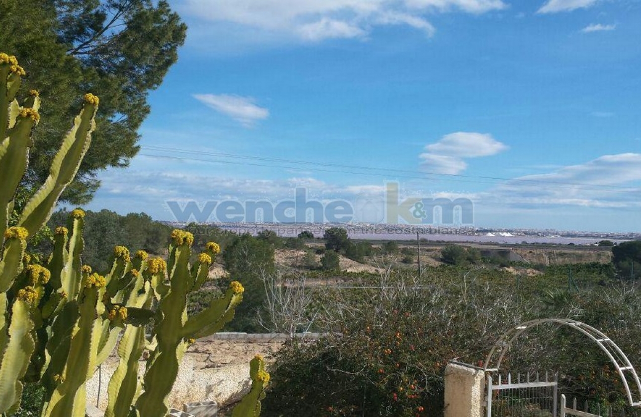 Reventa - Villa - Torrevieja - Los Balcones