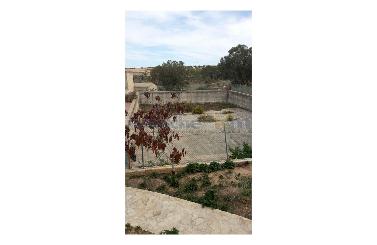 Reventa - Villa - Torrevieja - Los Balcones