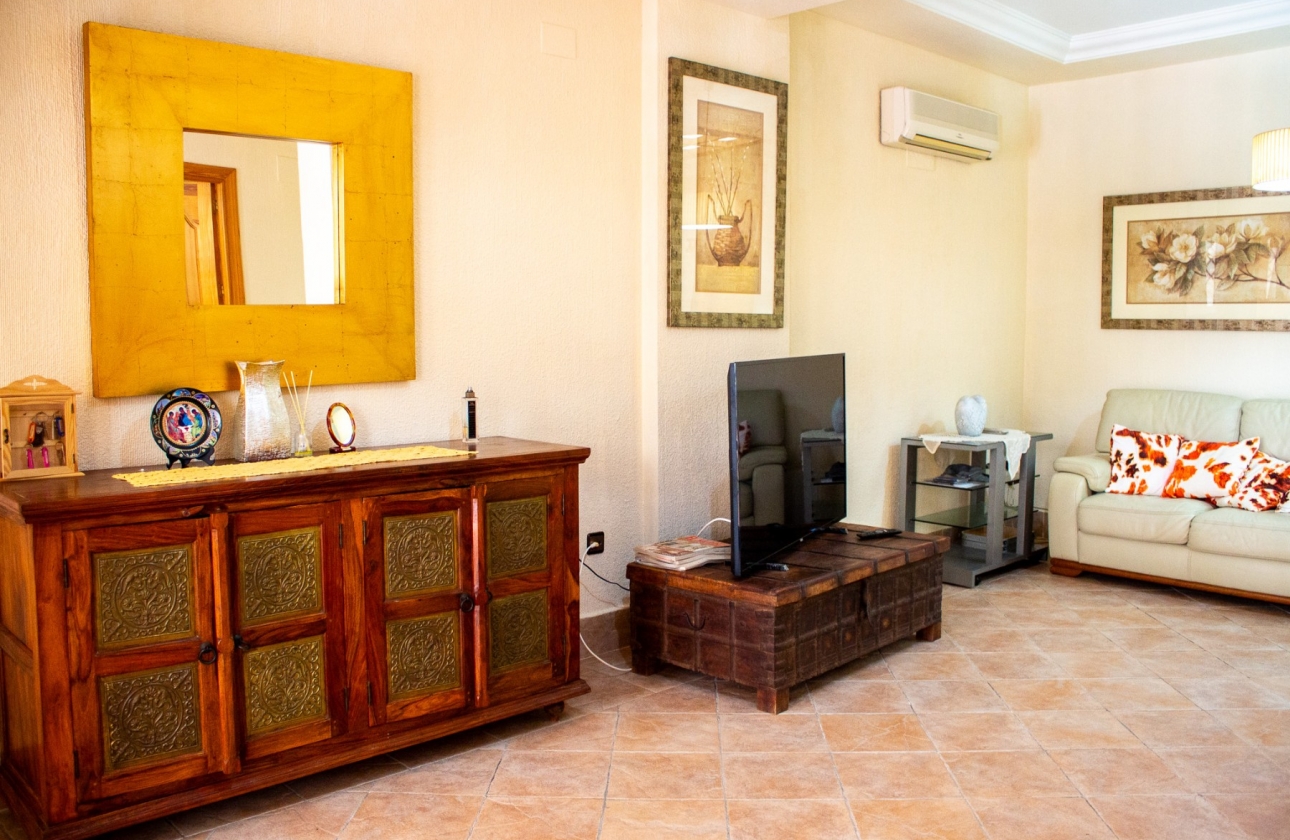 Resale - Apartment / flat - Guardamar del Segura