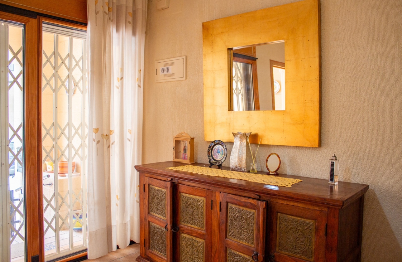 Resale - Apartment / flat - Guardamar del Segura