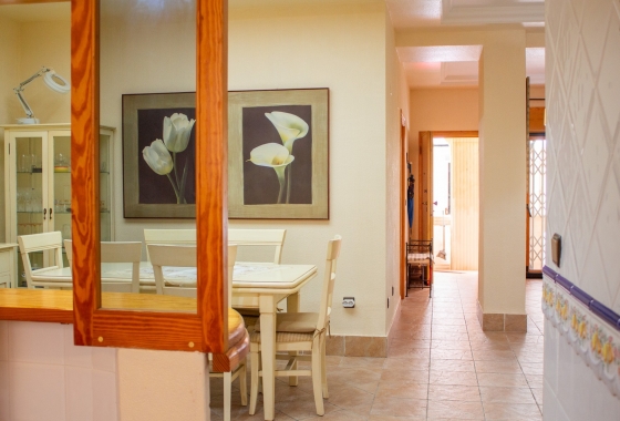 Resale - Apartment / flat - Guardamar del Segura