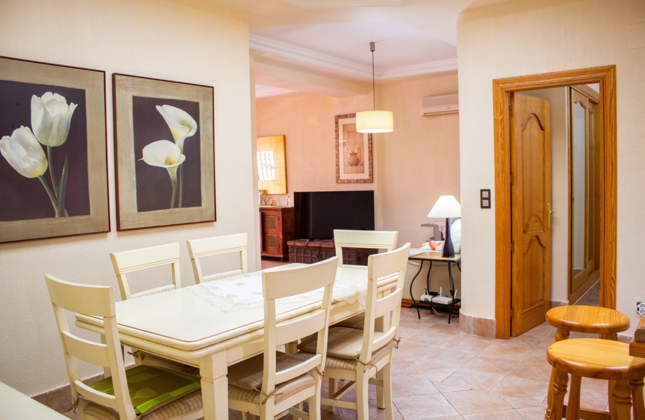 Resale - Apartment / flat - Guardamar del Segura