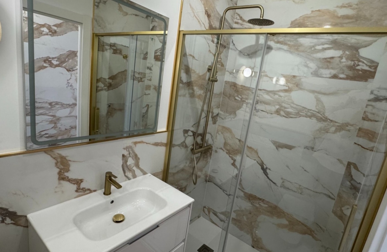 Reventa - Apartamento / piso - Orihuela Costa - Punta Prima