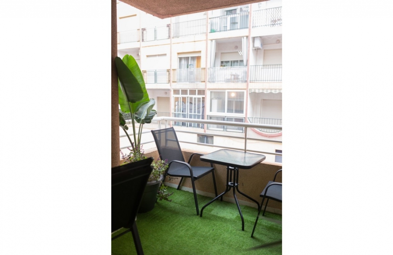 Reventa - Apartamento / piso - Torrevieja