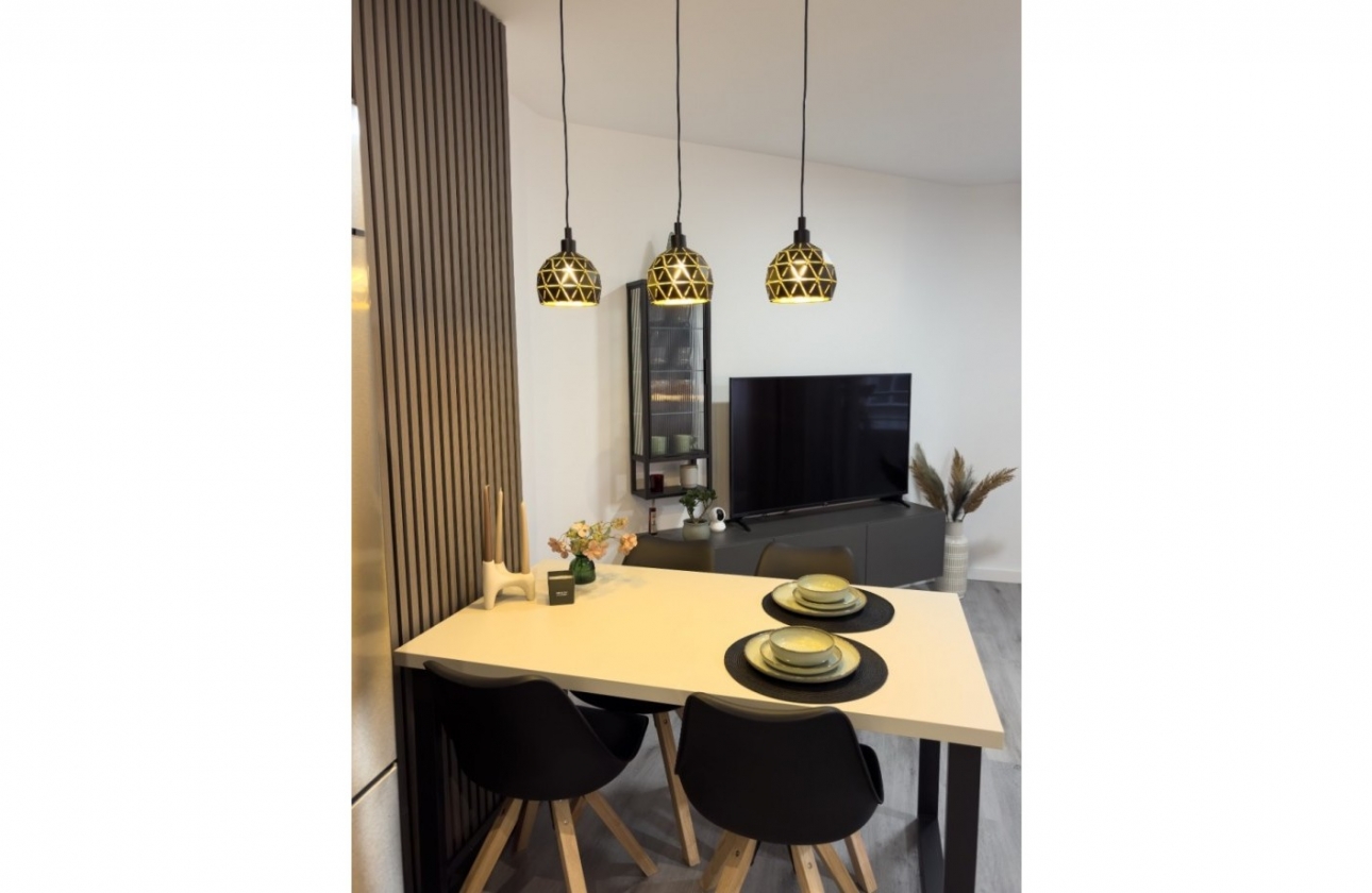 Reventa - Apartamento / piso - Torrevieja