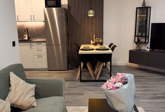 Reventa - Apartamento / piso - Torrevieja