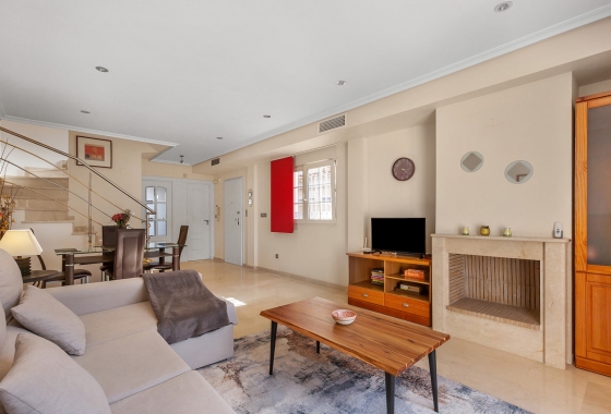 Resale - Villa - Guardamar del Segura - El Raso