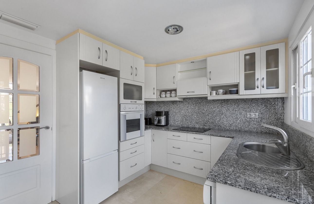 Resale - Villa - Guardamar del Segura - El Raso