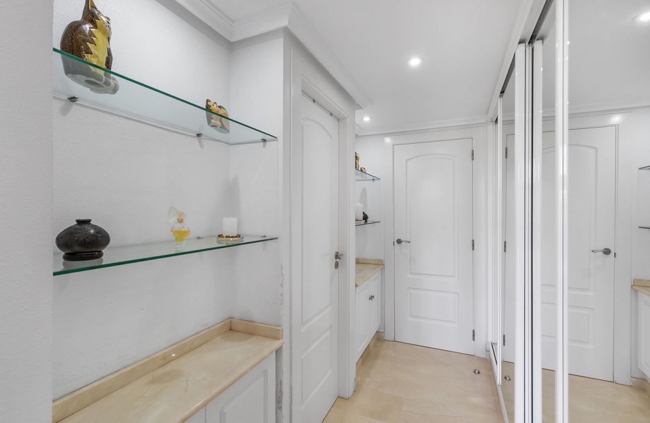 Resale - Villa - Guardamar del Segura - El Raso