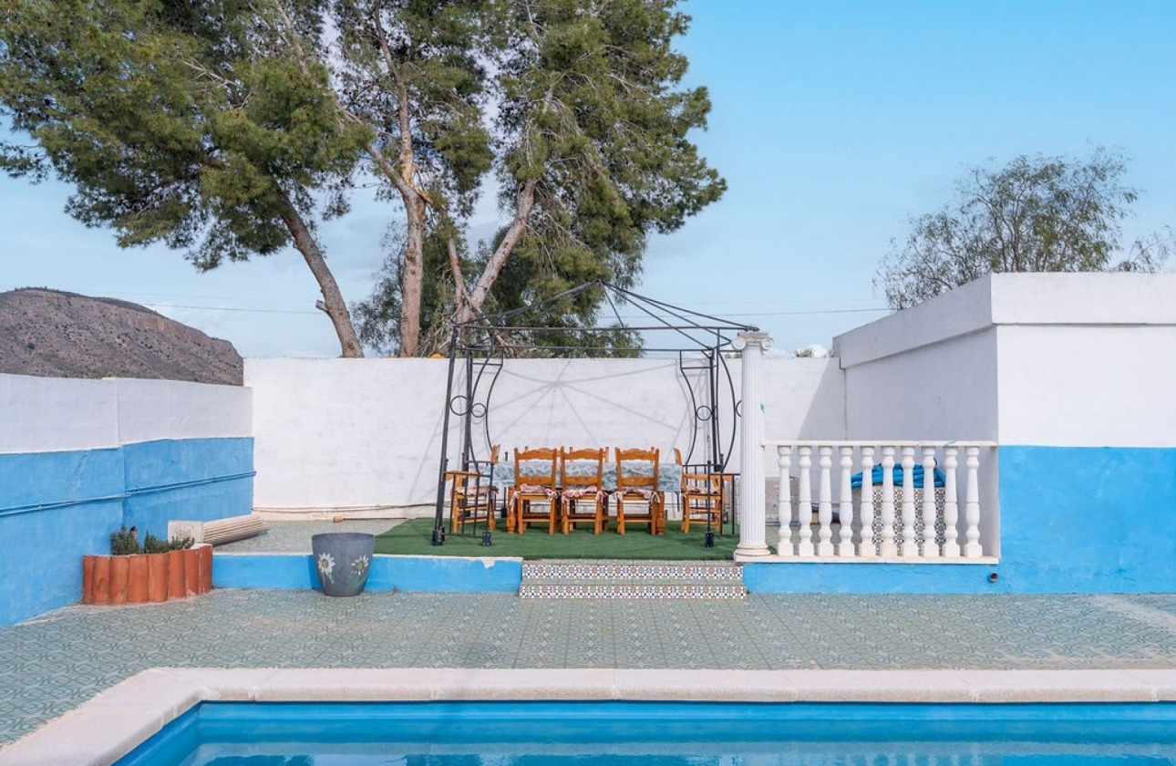 Revente - Villa - Hondón de las Nieves