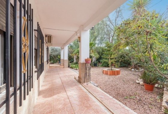 Revente - Villa - Hondón de las Nieves