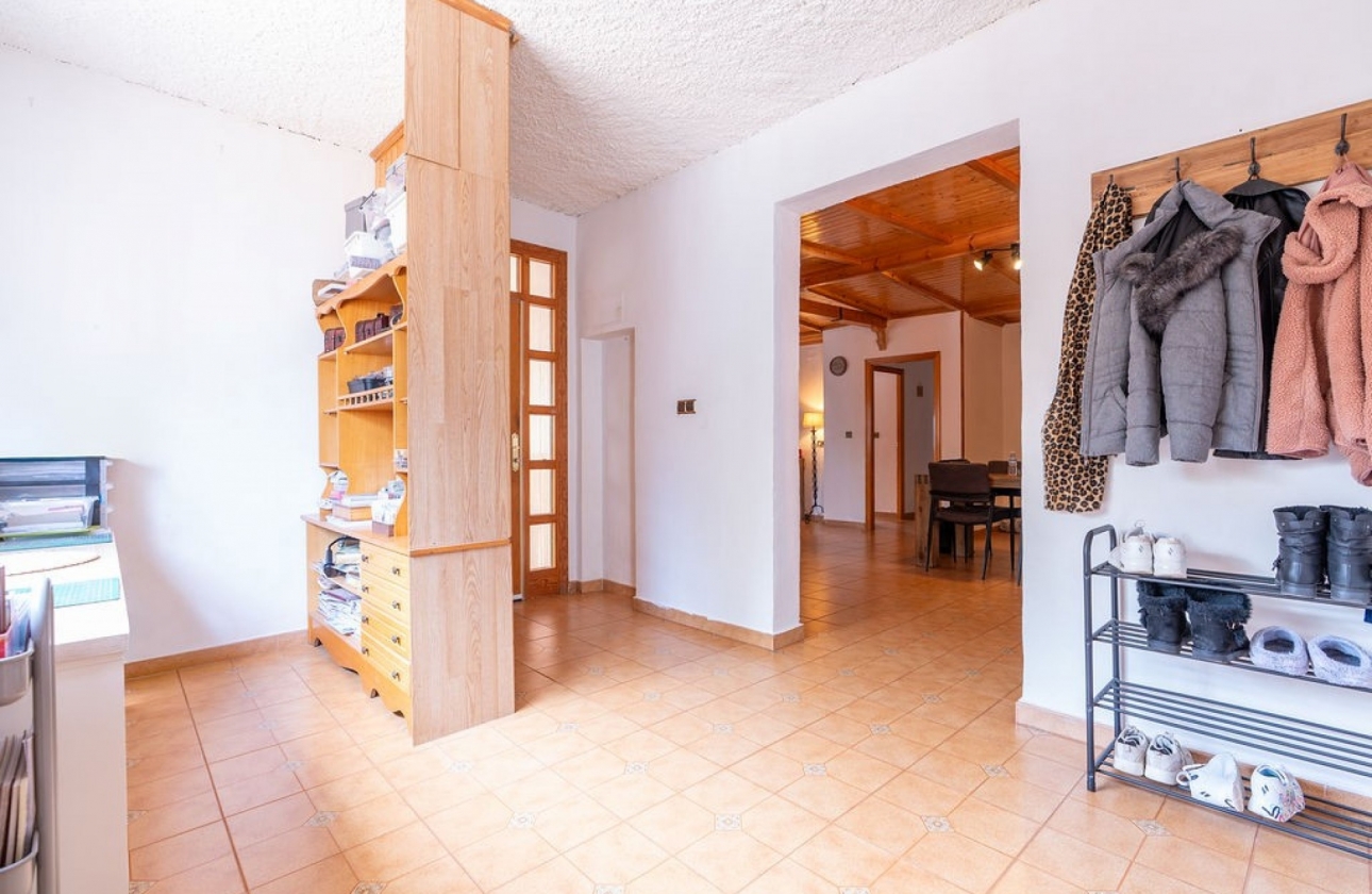 Revente - Villa - Hondón de las Nieves