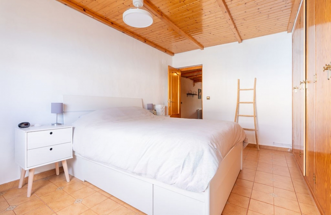 Revente - Villa - Hondón de las Nieves