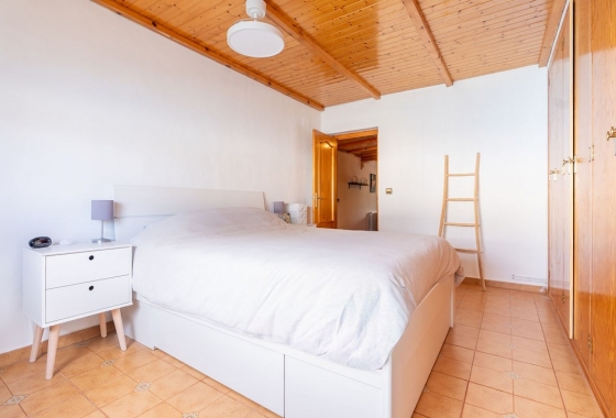 Revente - Villa - Hondón de las Nieves